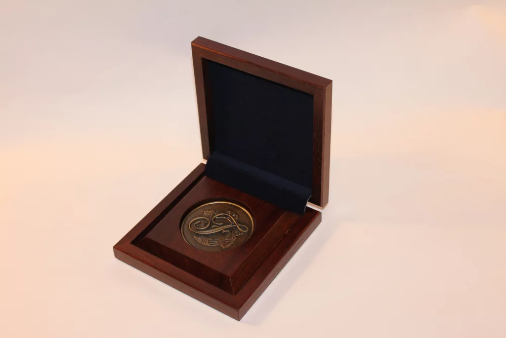 Executive Medallion Presentation Wooden Box w/ Wooden Easel Stand View - made to order, low minimum