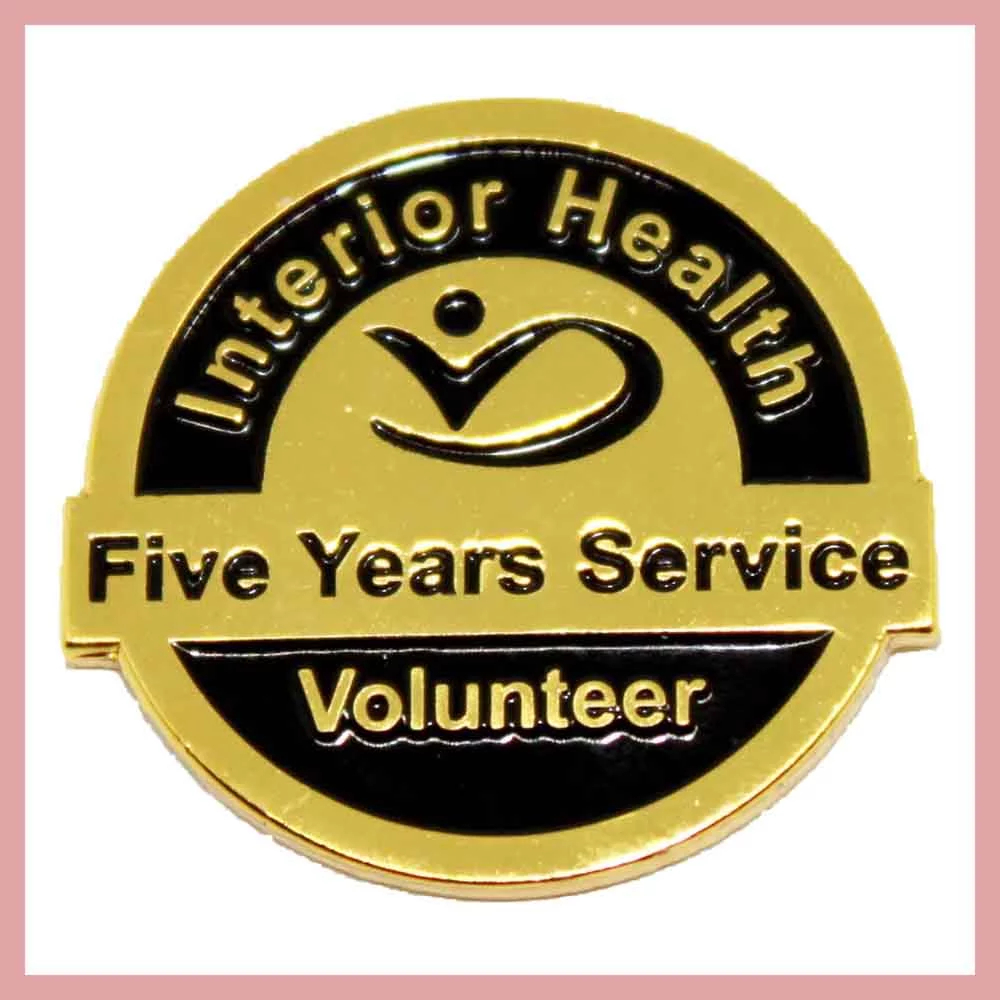 Insigne de revers personnalisé en émail dur frappé - 4 couleurs (1'')