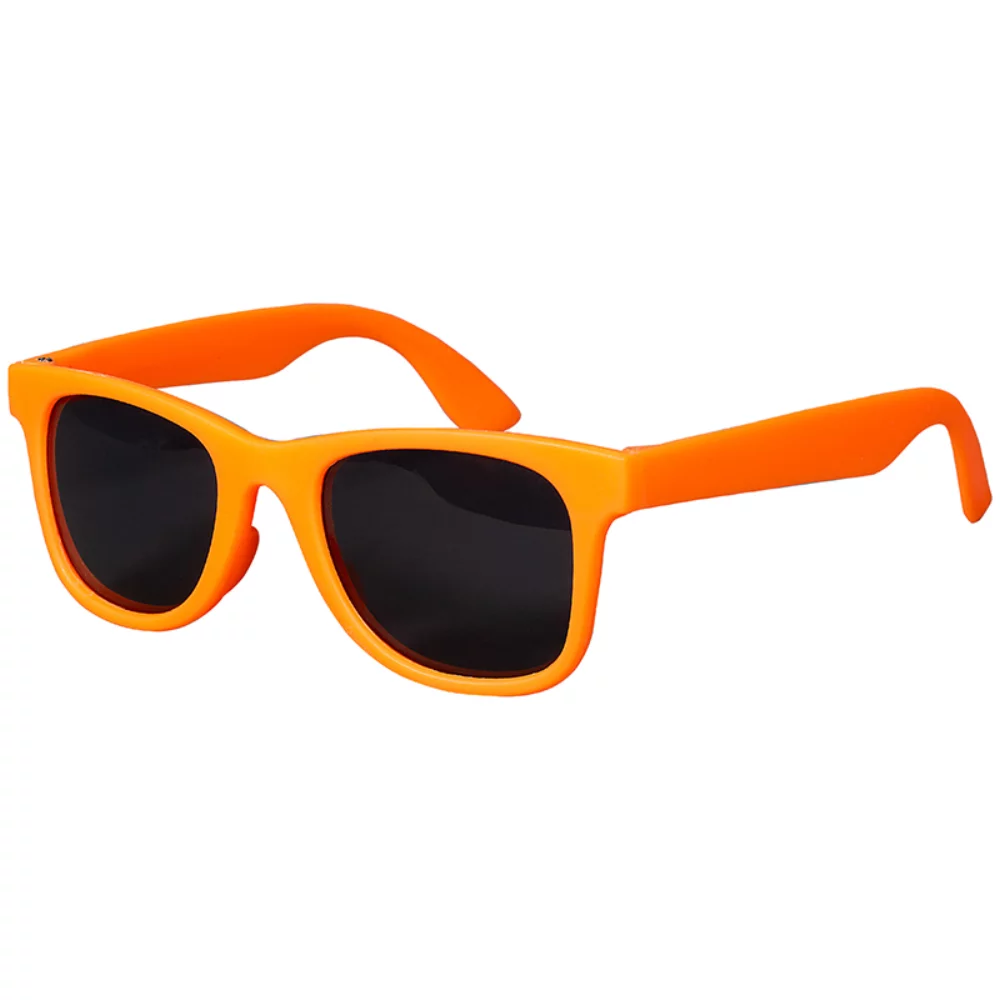 Lunettes de soleil mates monochromes pour jeunes.
