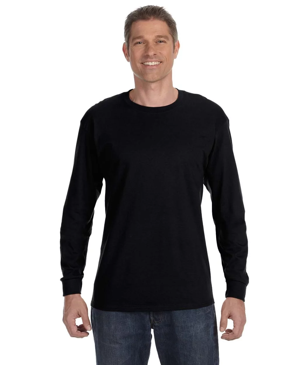 T-shirt à manches longues en coton épais pour adulte de Gildan.
