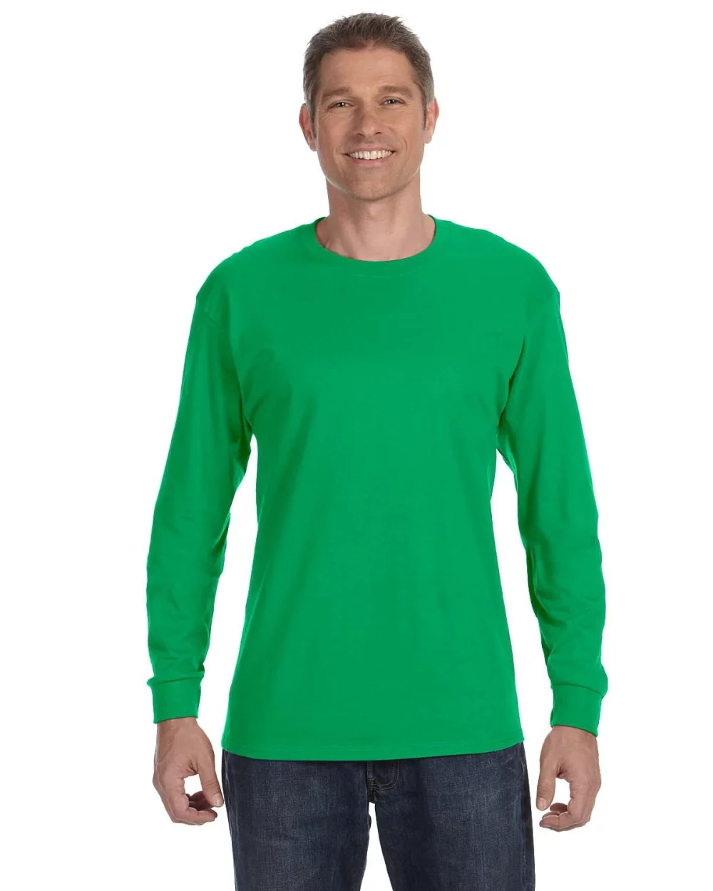 T-shirt à manches longues en coton épais pour adulte de Gildan.