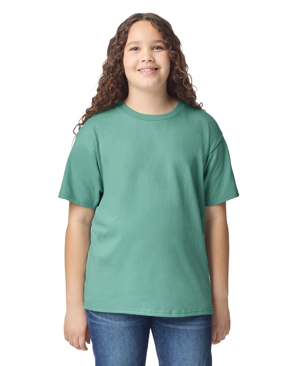 T-shirt en coton épais pour jeunes de la marque Gildan.