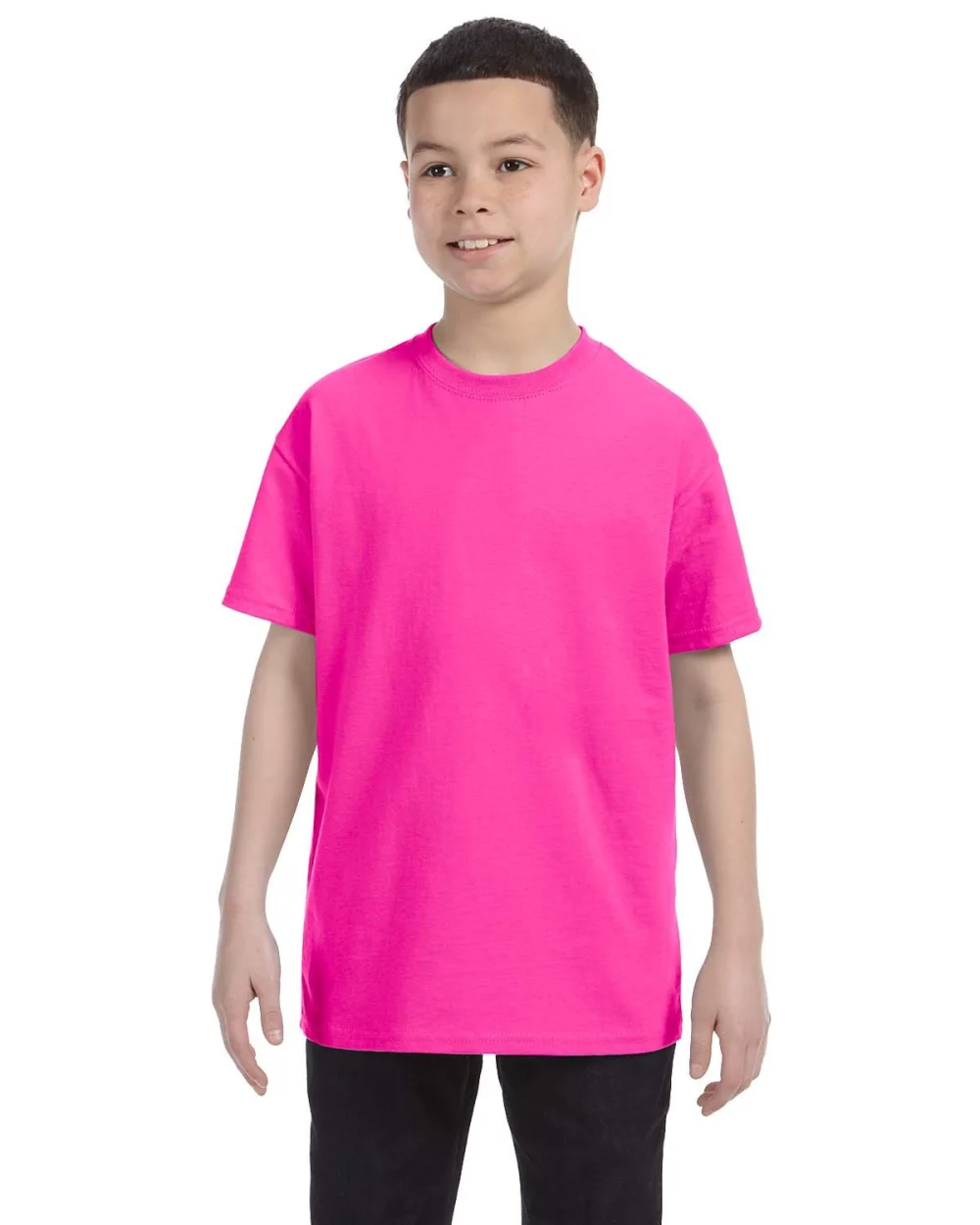 T-shirt en coton épais pour jeunes de la marque Gildan.