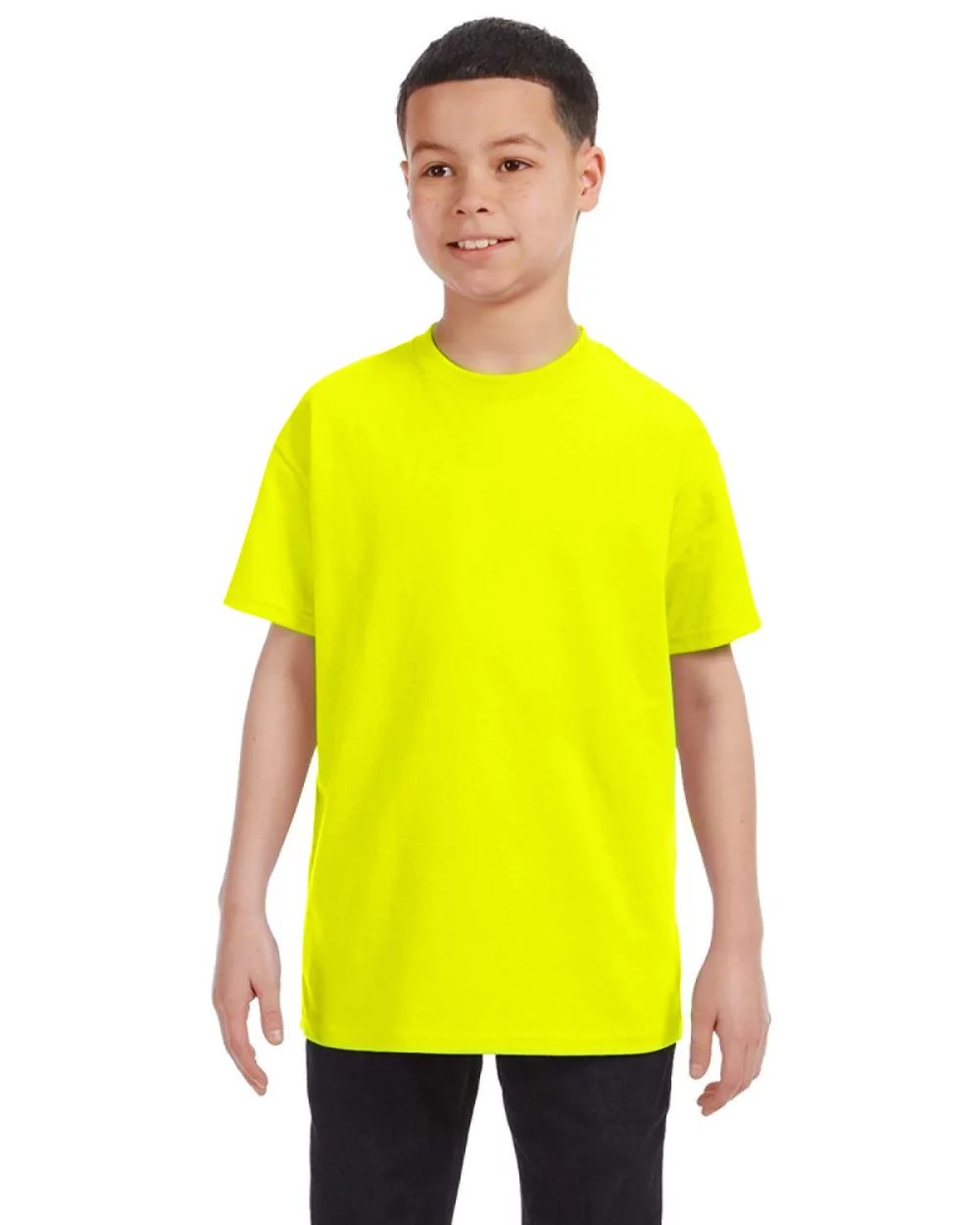 T-shirt en coton épais pour jeunes de la marque Gildan.