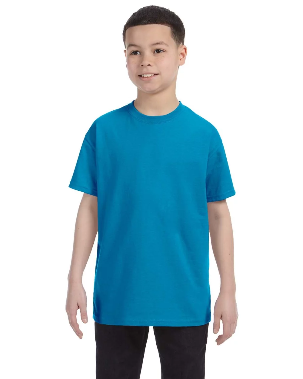 T-shirt en coton épais pour jeunes de la marque Gildan.