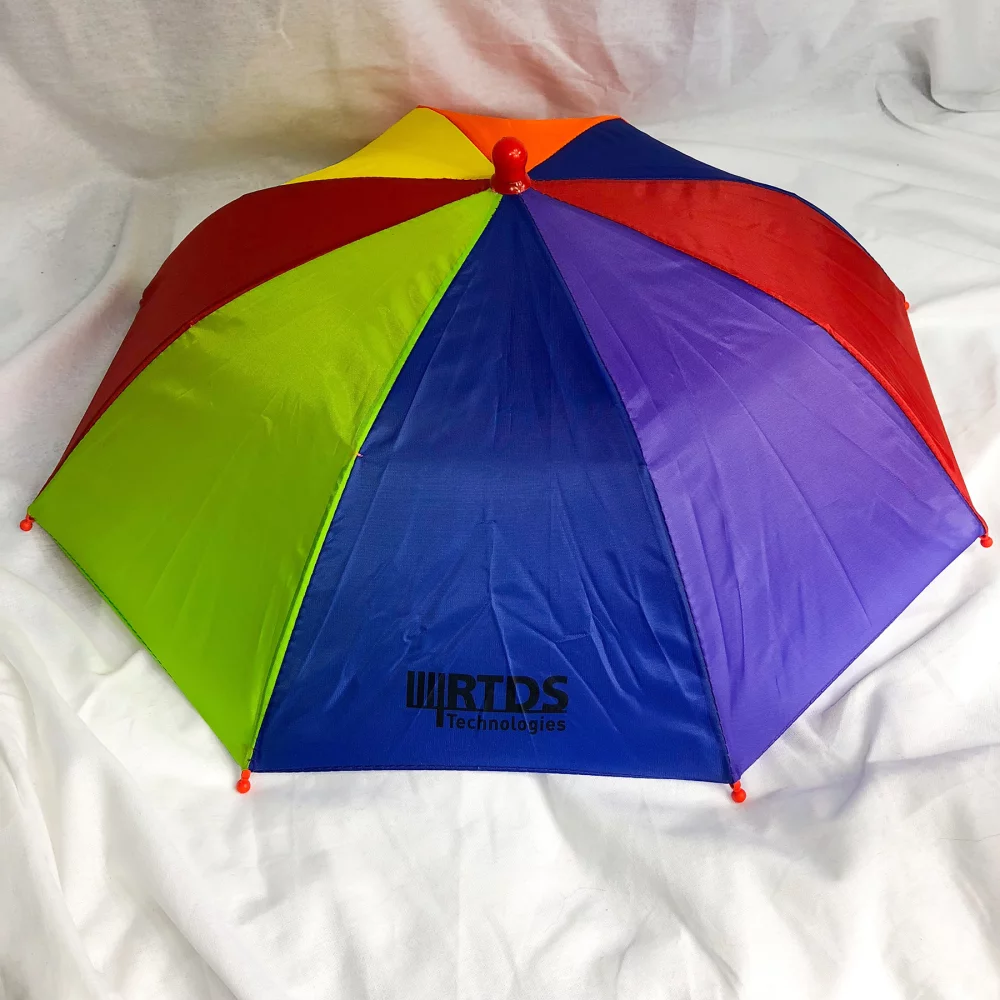 Chapeau-parapluie multicolore