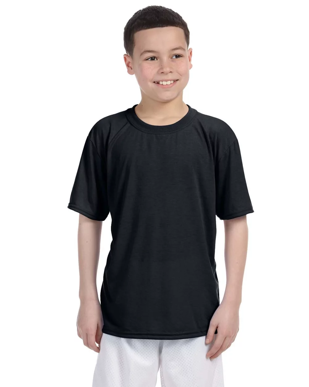 T-shirt de performance pour jeunes de la marque Gildan.