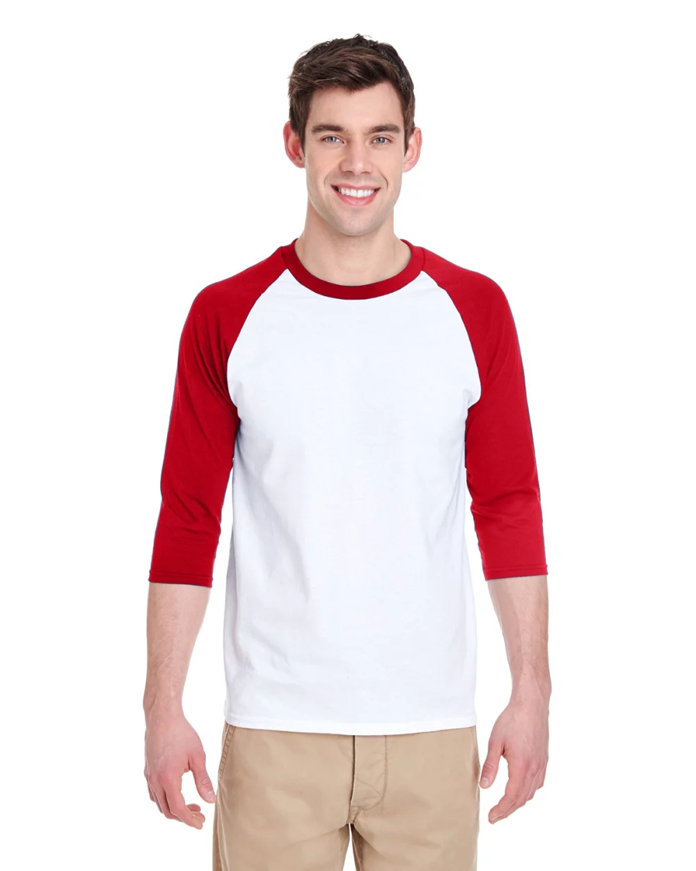 T-shirt à manches raglan trois-quarts en coton lourd pour adulte de Gildan.