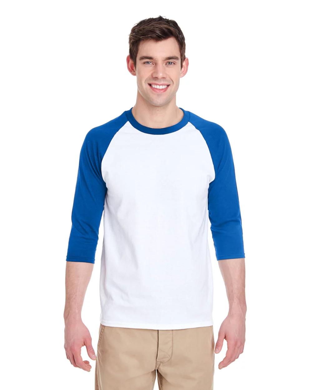 T-shirt à manches raglan trois-quarts en coton lourd pour adulte de Gildan.
