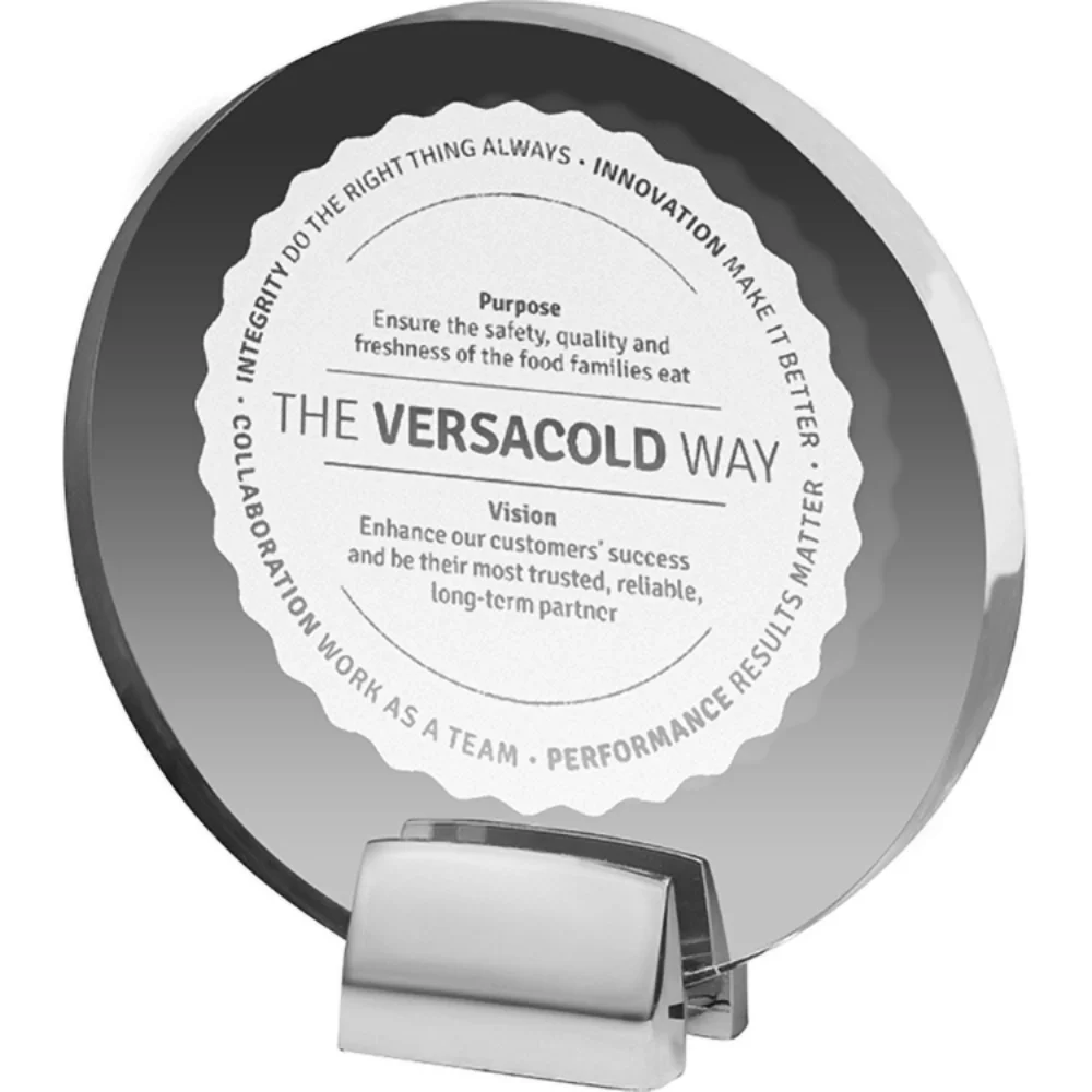 Prix en acrylique transparent avec base en chrome, rond (6 1/2" x 3/4"), gravé au laser.