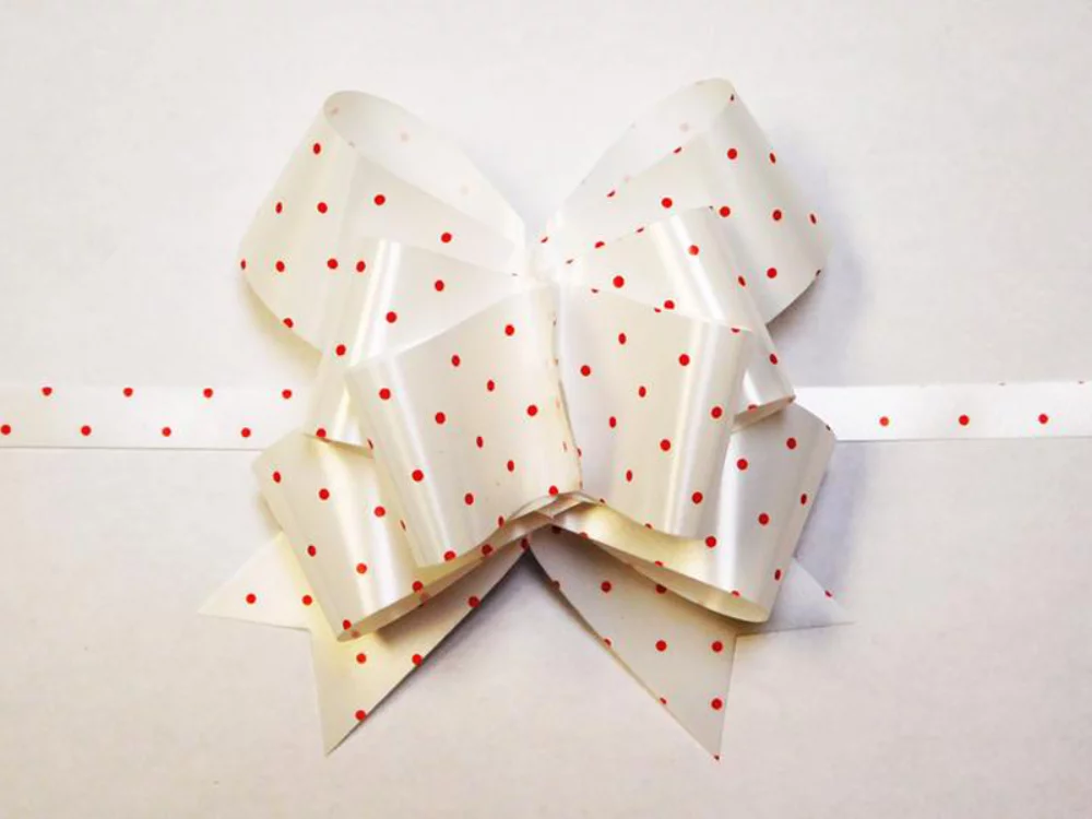 Nœud papillon Kwik avec motif papillon de 4,5 pouces