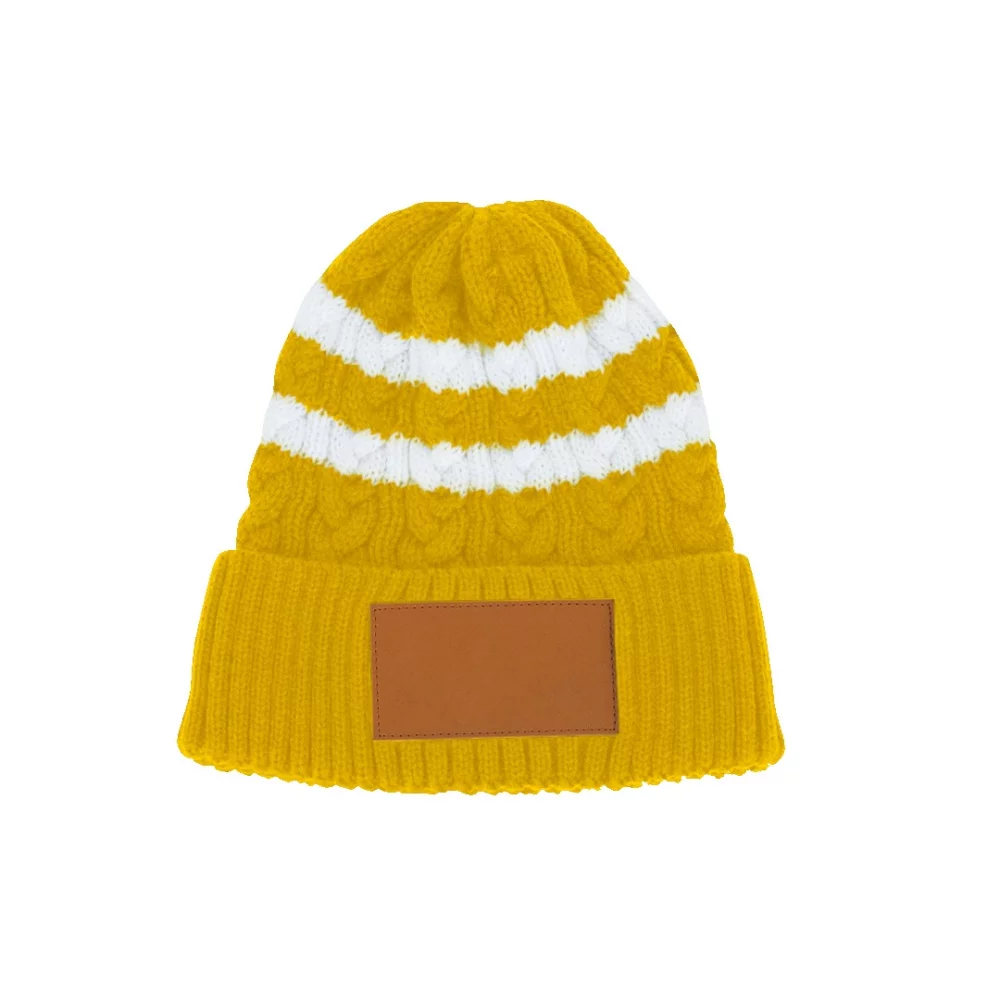 Bonnet en tricot torsadé avec revers/bord retroussé