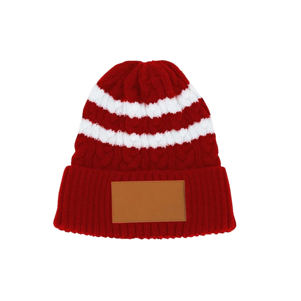 Bonnet en tricot torsadé avec revers/bord retroussé