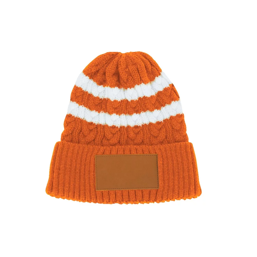 Bonnet en tricot torsadé avec revers/bord retroussé