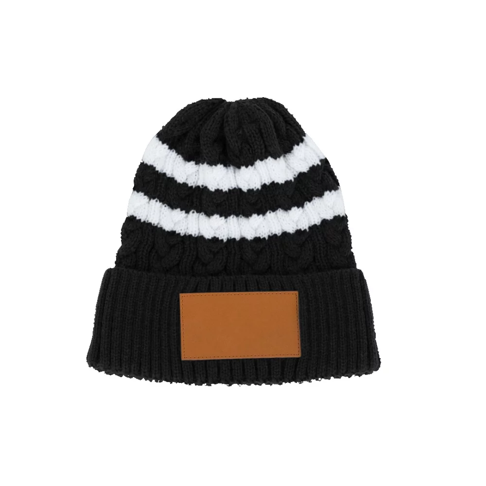Bonnet en tricot torsadé avec revers/bord retroussé