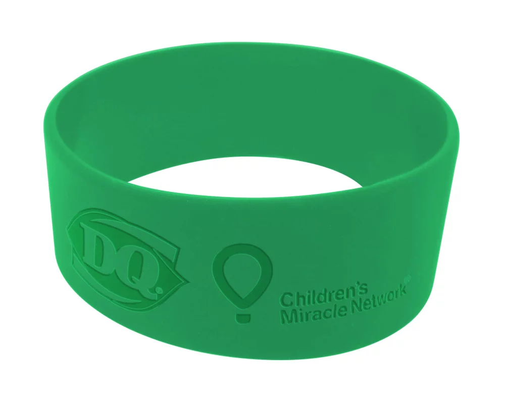 Broad Recycled Silicone Wrist Band w/Debossed Logo