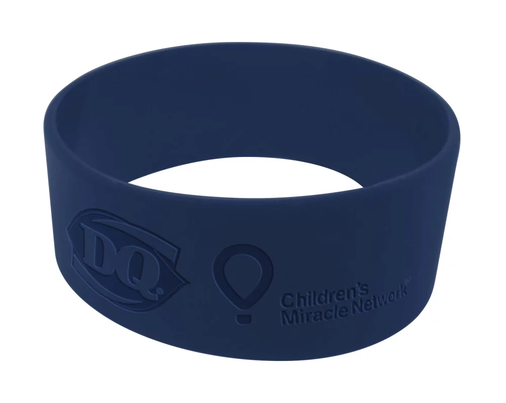 Broad Recycled Silicone Wrist Band w/Debossed Logo